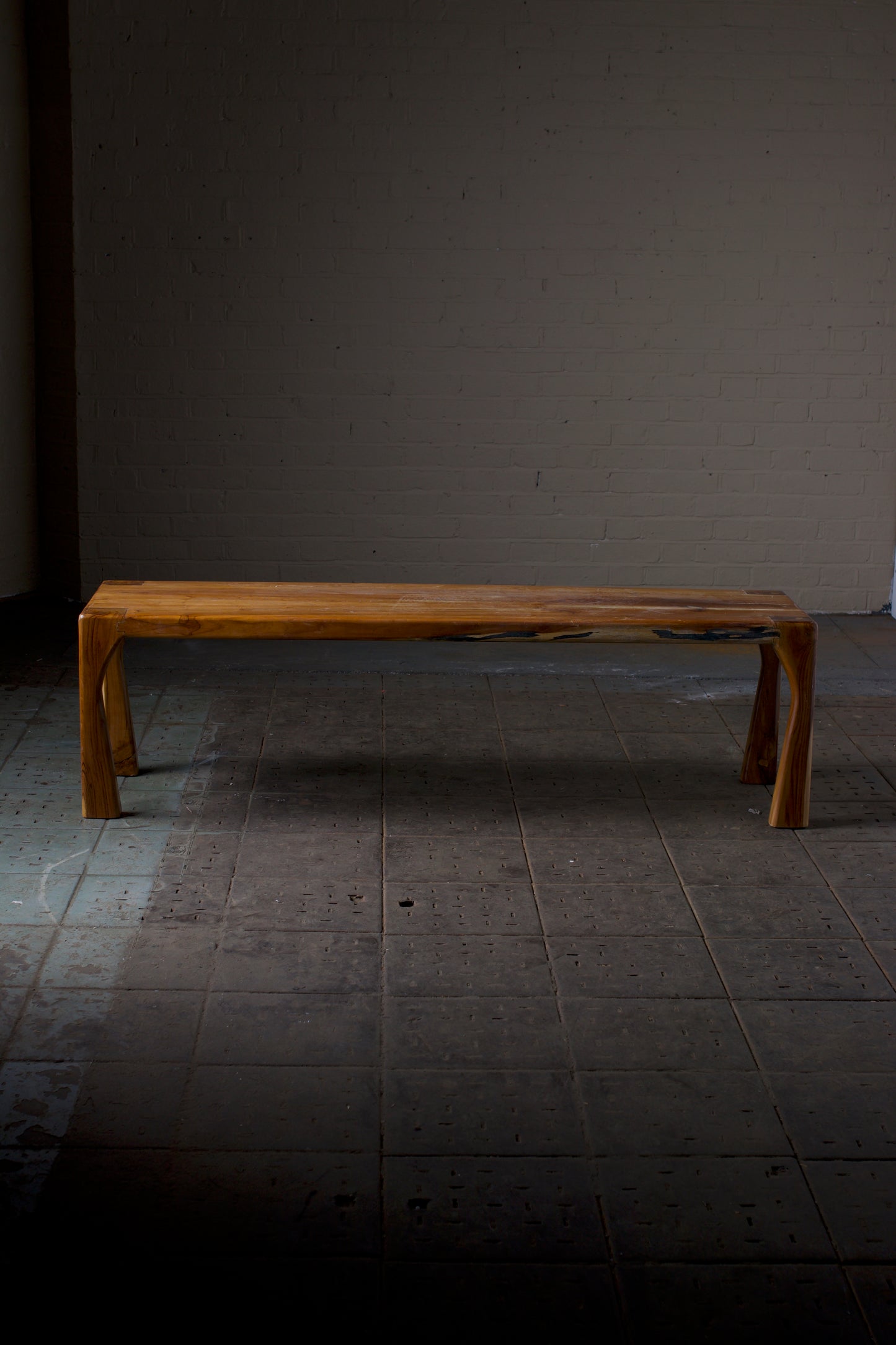 Teak wood tapered leg bench
