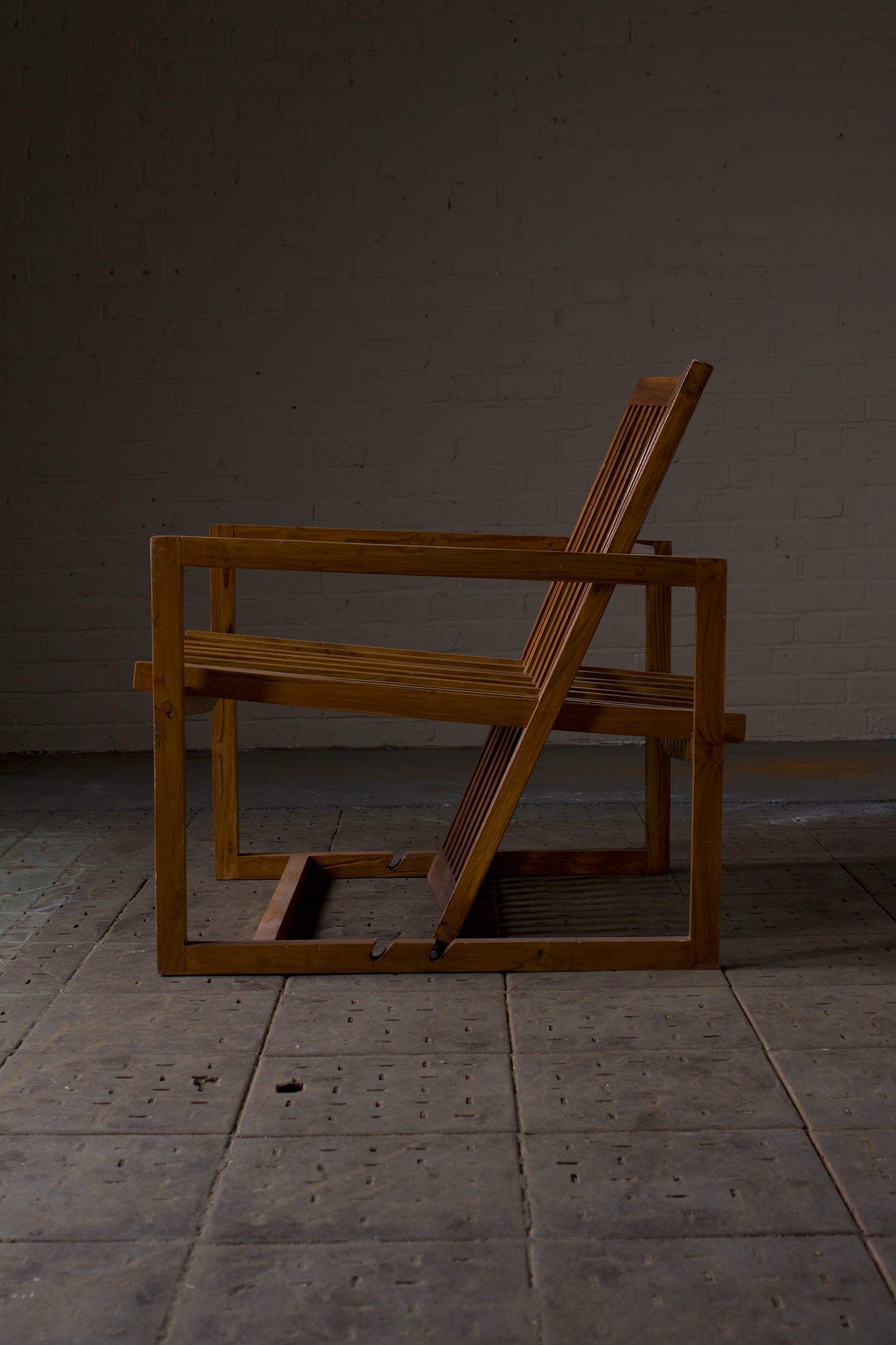 Modern Slatted arm chair with adjustable Back rest